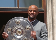 开云体育入口-拜仁慕尼黑球员庆祝得分，帮助球队获胜