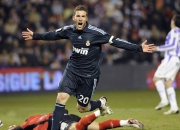 开云体育中国-波尔扛起全队，英格兰绝杀葡萄牙背后的孤胆英雄