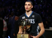 开云足球直播-鏖战华沙，马龙一锤定音，国乒险胜韩国捍卫荣耀