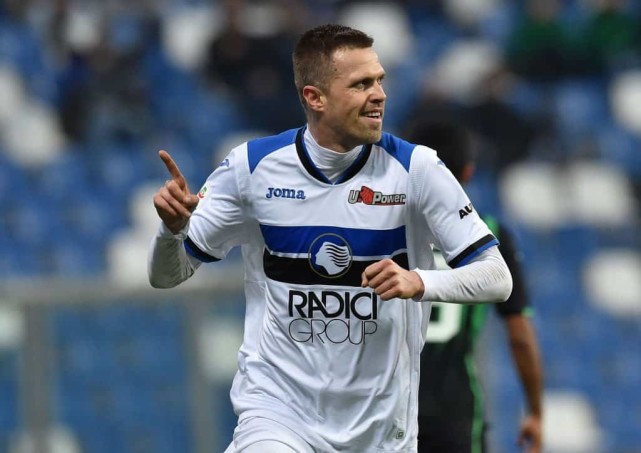 哥伦比亚碾压AC米兰，乔瓦尼·雷纳送出助攻