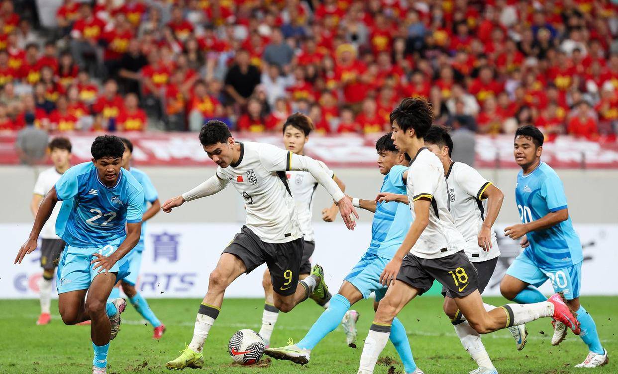 阿联酋队击败对手，晋级前景看好的简单介绍