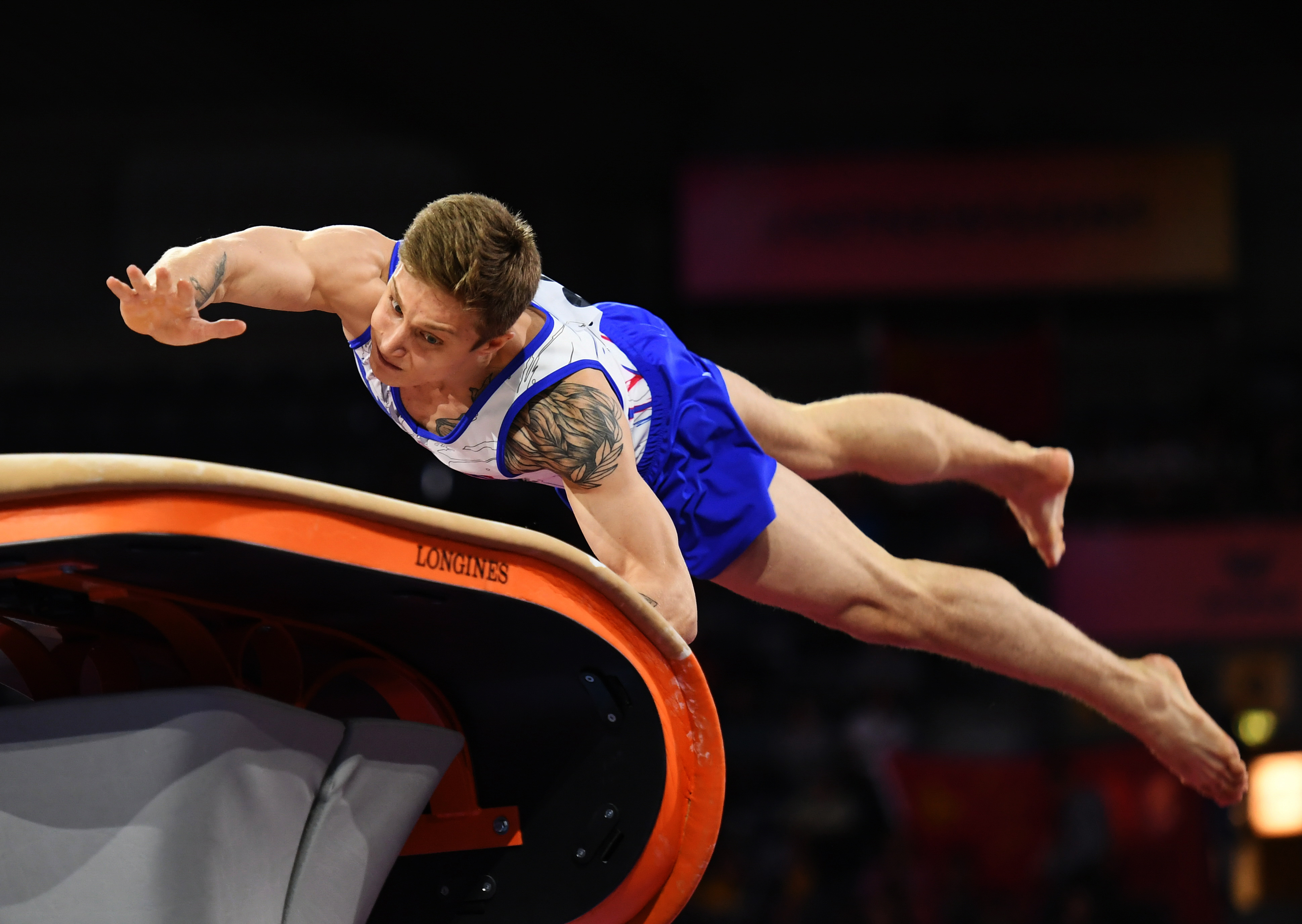 俄罗斯选手在体操项目中展现顶尖水准