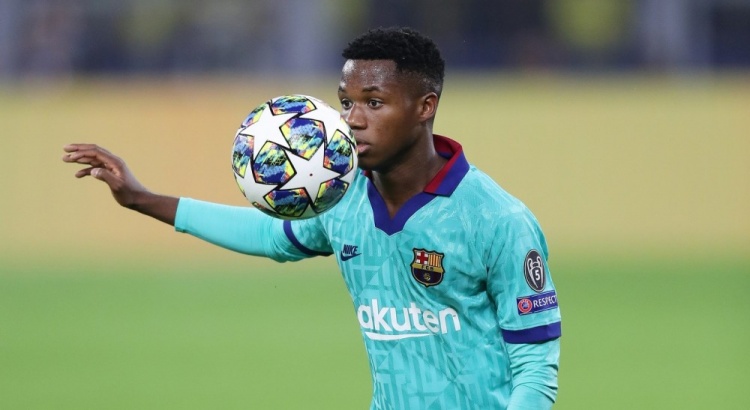 包含瑞士爆冷击败荷兰，闯入八强的词条