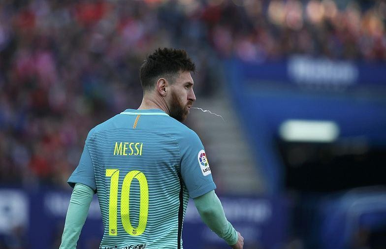 巴萨遭里昂逆转，惨遭淘汰出局