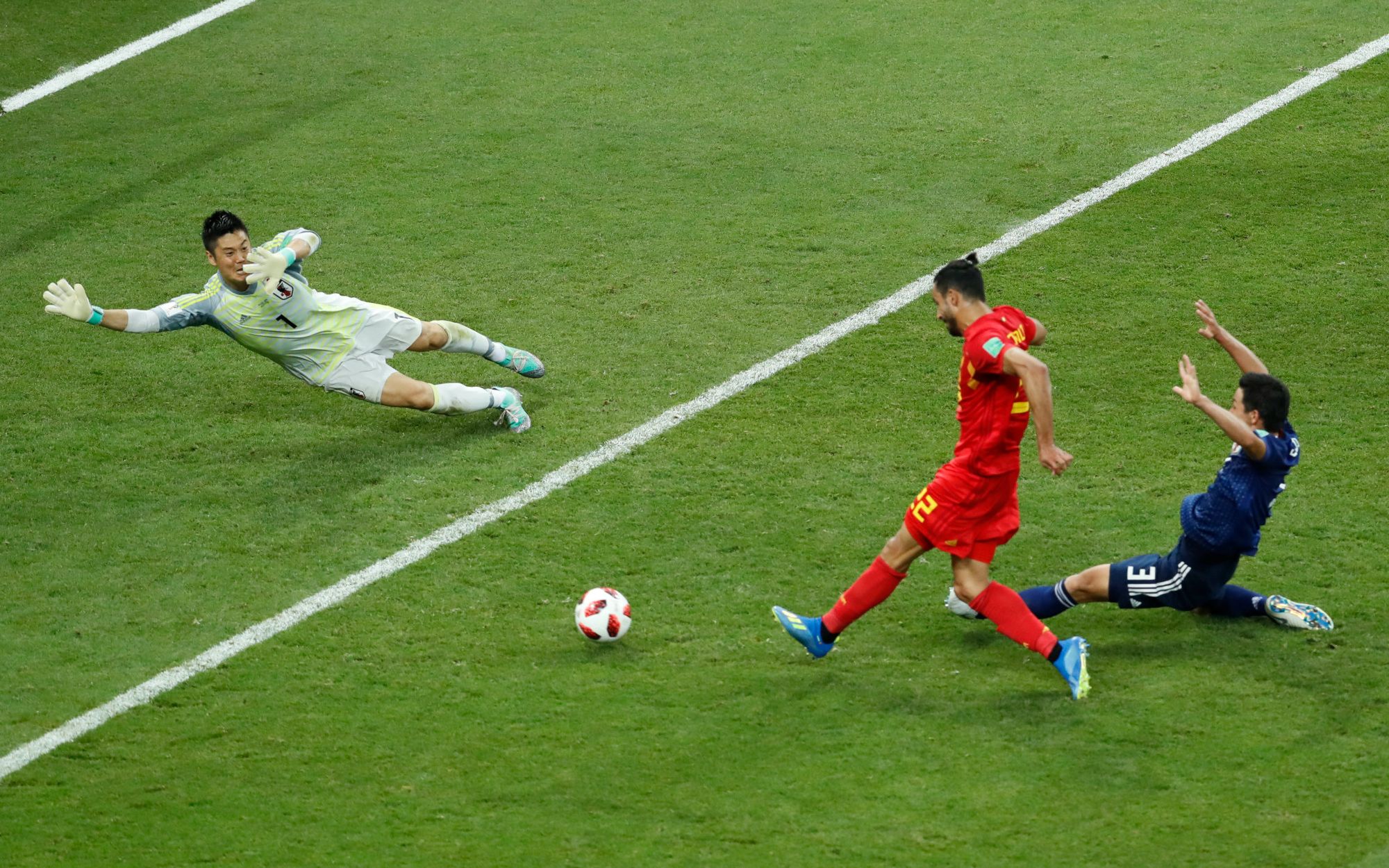 包含美国绝杀比利时，阿圭罗刷新纪录的词条