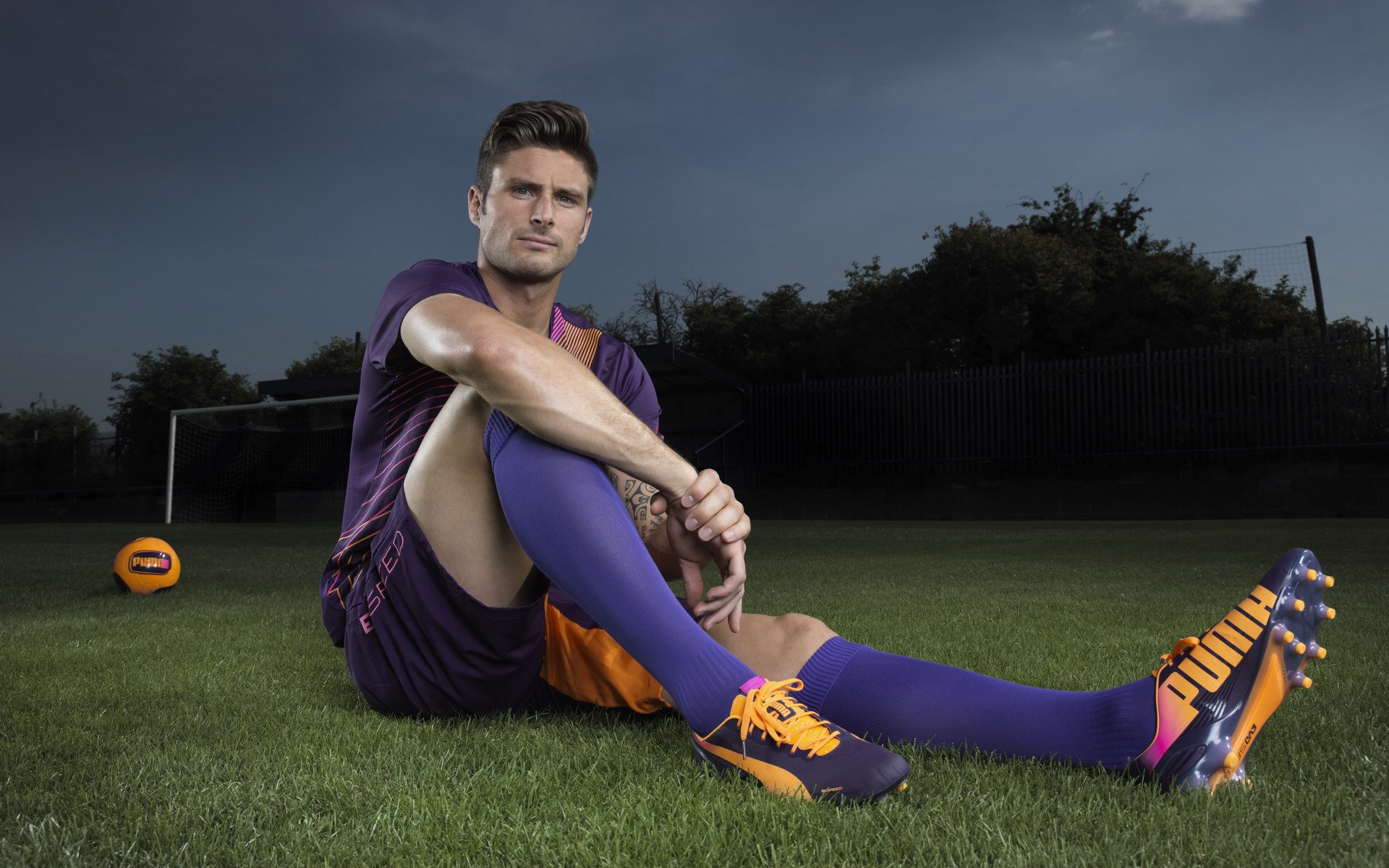 骑士踏平热火，英格拉姆关键战不手软，一剑封喉定江山