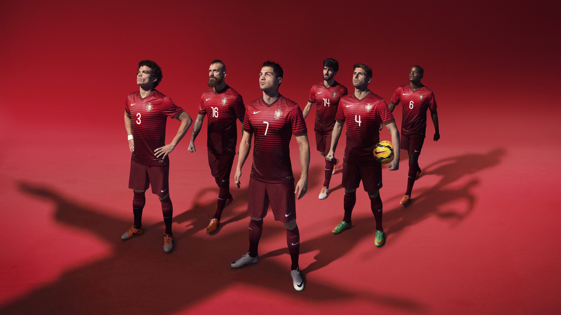 莱奥单骑破希腊铁壁,塞内加尔进攻哑火之谜