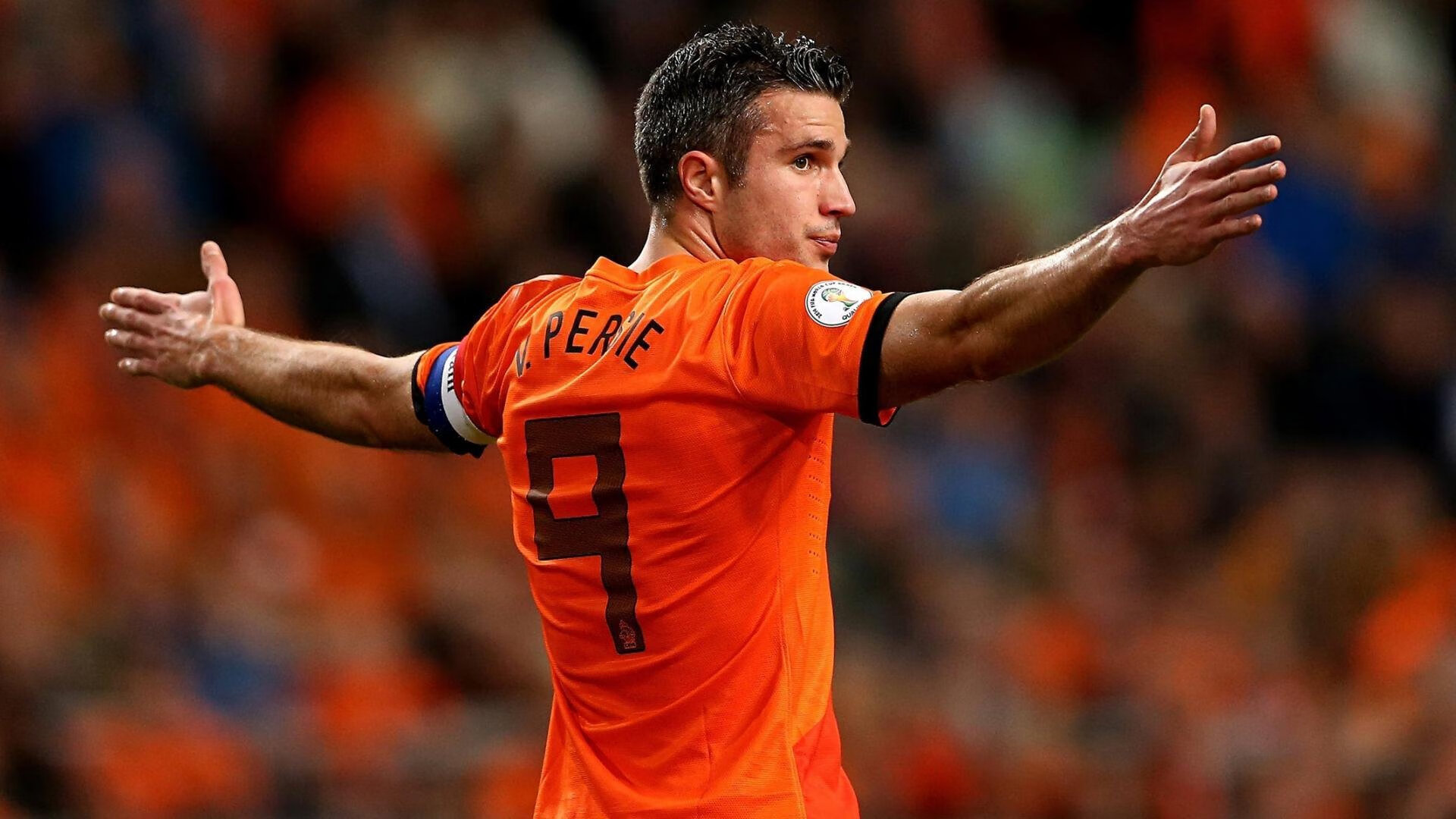 足球与羽球的交响，德国战车完胜法国，辛杜统治全场的双重奏